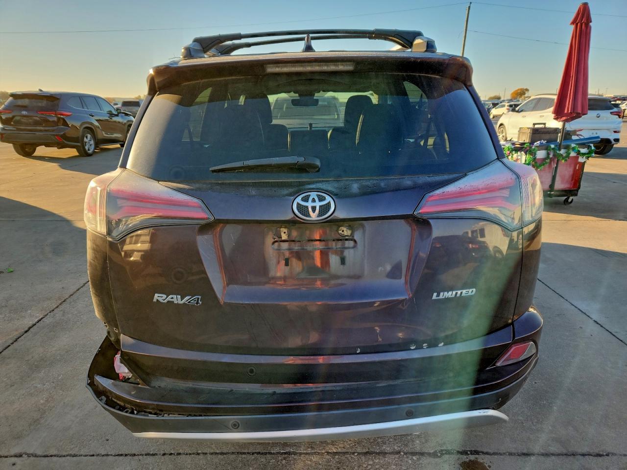 2016 TOYOTA RAV4 LIMITED photo 6