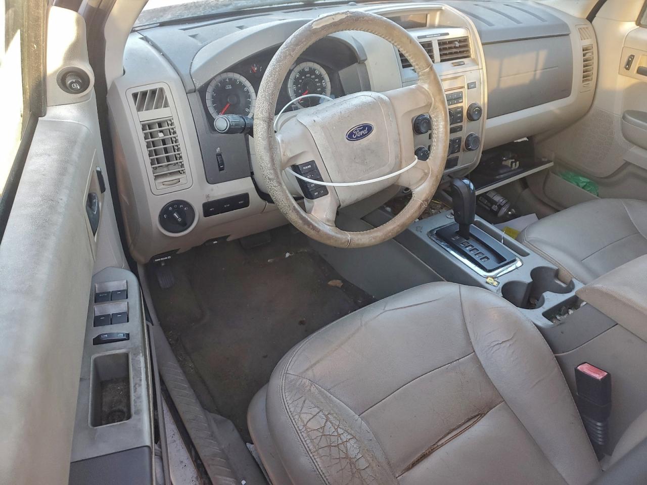 2008 FORD ESCAPE XLT photo 8