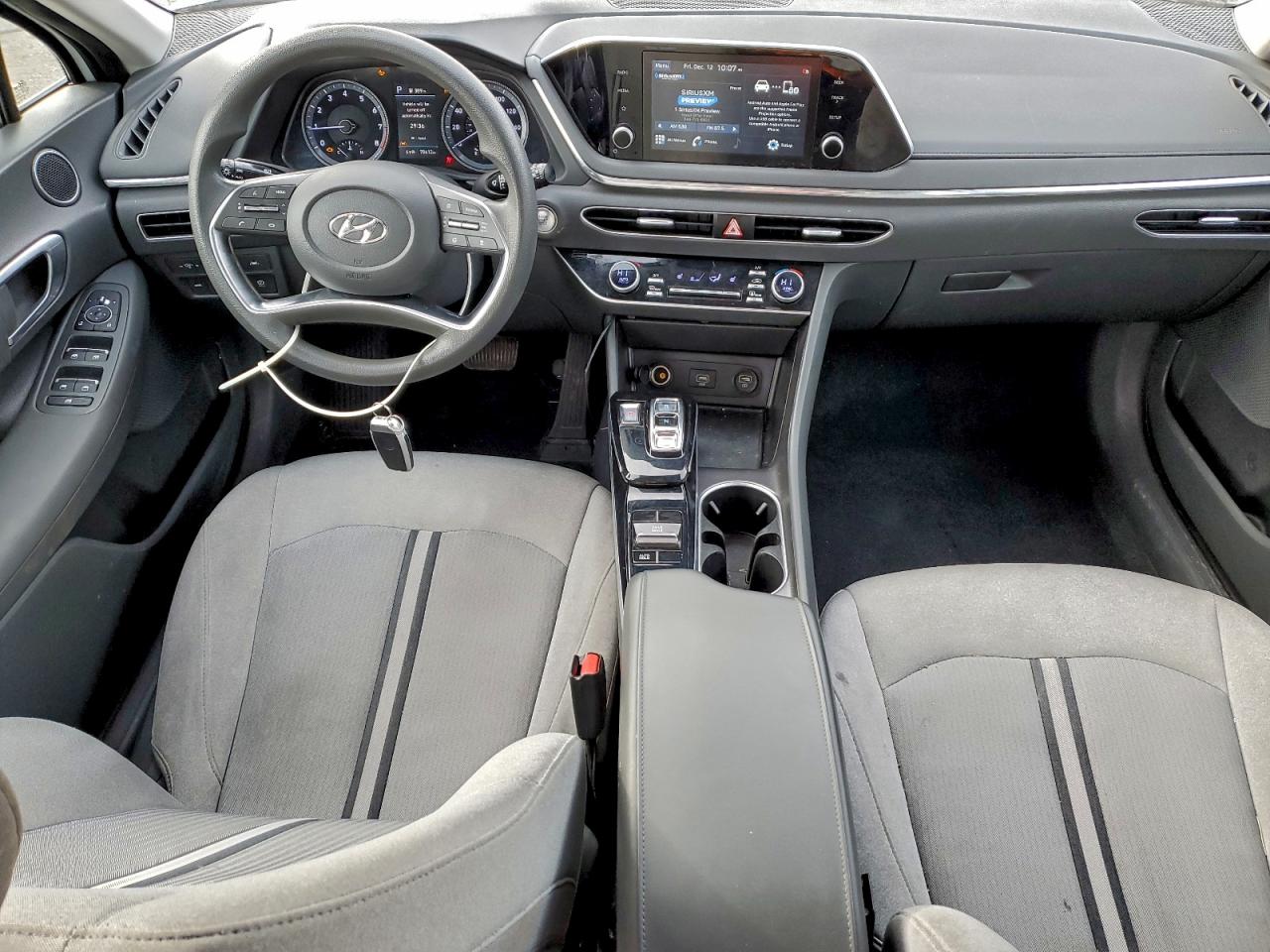 2020 HYUNDAI SONATA SEL photo 8