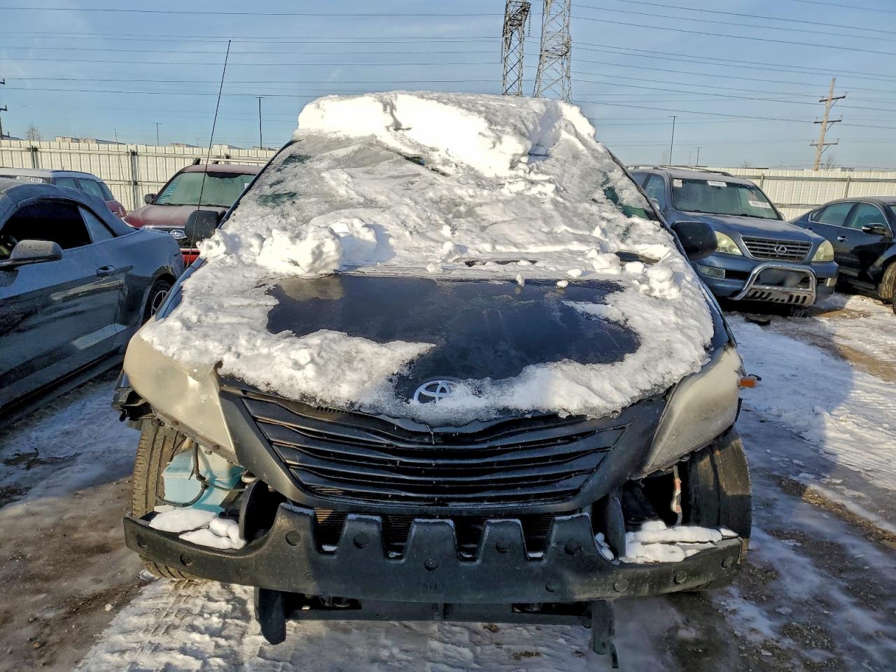 2014 TOYOTA SIENNA photo 9