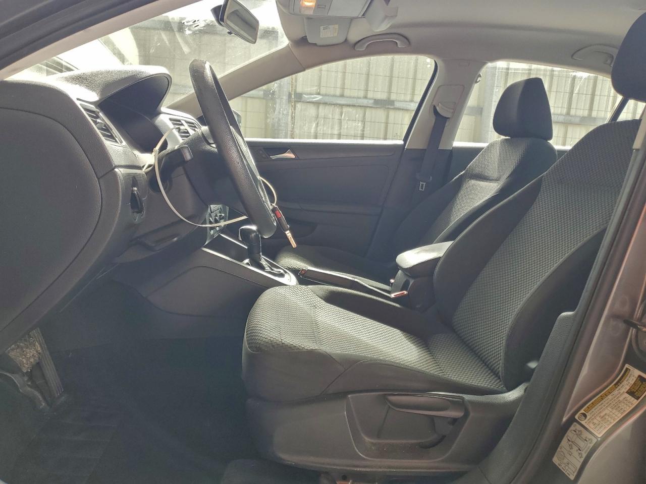 2014 VOLKSWAGEN JETTA BASE photo 7
