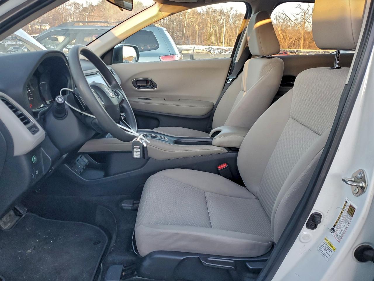 2016 HONDA HR-V EX photo 7