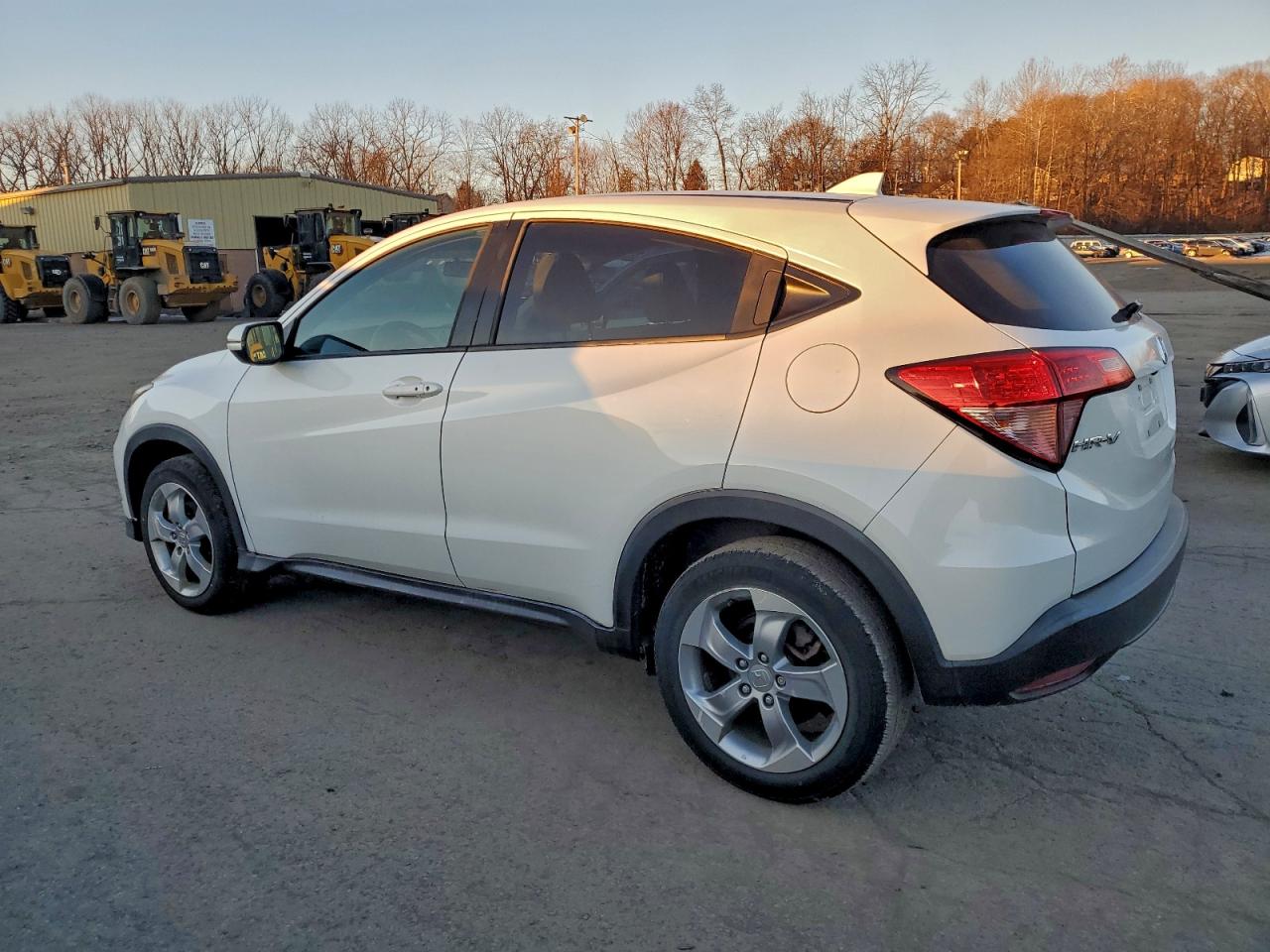 2016 HONDA HR-V EX photo 2