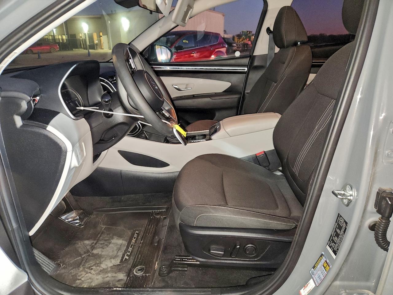2024 HYUNDAI TUCSON SEL photo 7