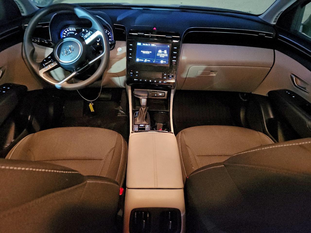 2024 HYUNDAI TUCSON SEL photo 8