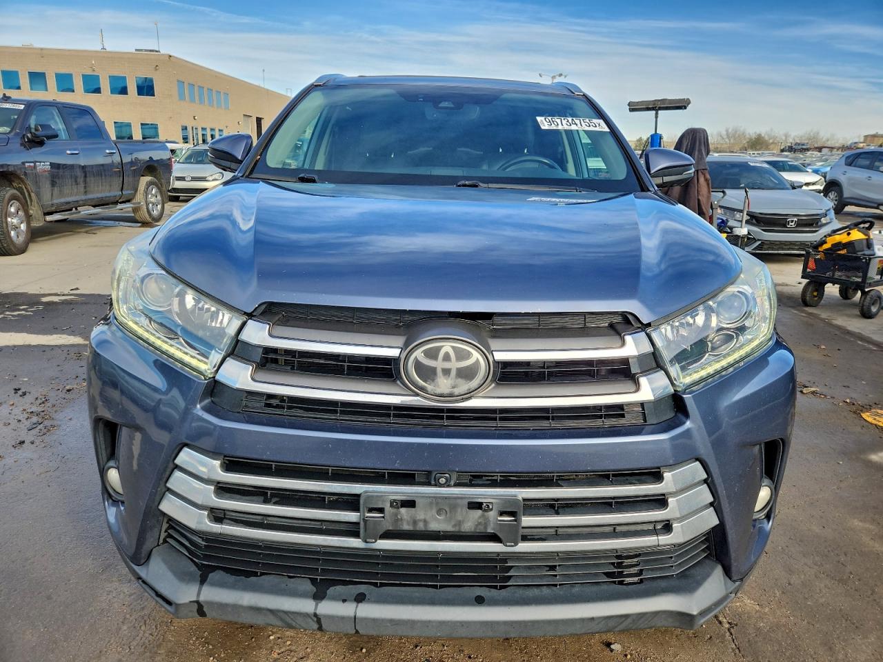 2018 TOYOTA HIGHLANDER LIMITED photo 5