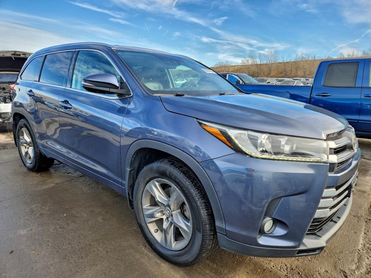 2018 TOYOTA HIGHLANDER LIMITED photo 4