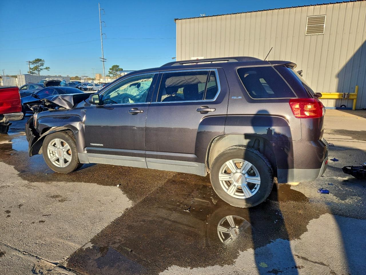 2015 GMC TERRAIN SLE photo 3