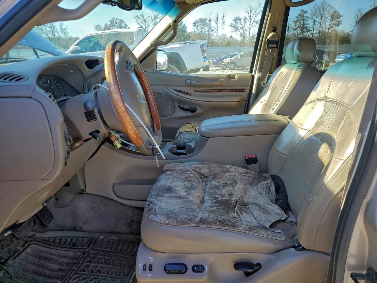 2000 LINCOLN NAVIGATOR photo 7