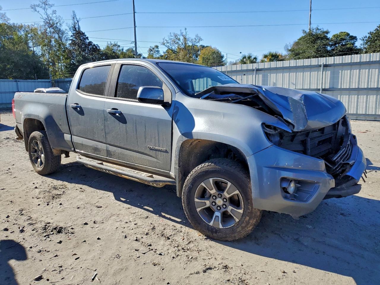 2018 CHEVROLET COLORADO Z71 photo 4