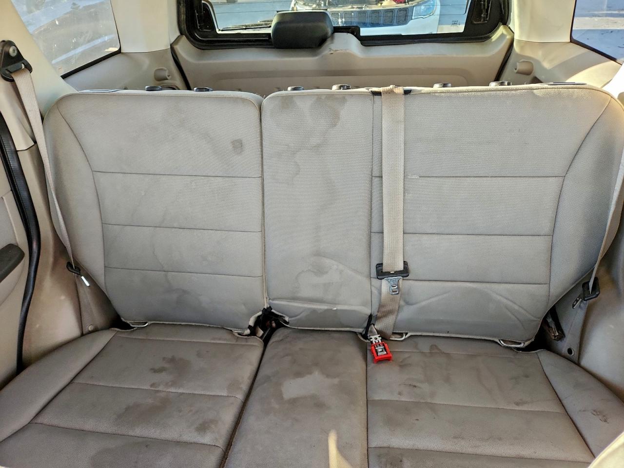 2012 FORD ESCAPE XLT photo 10