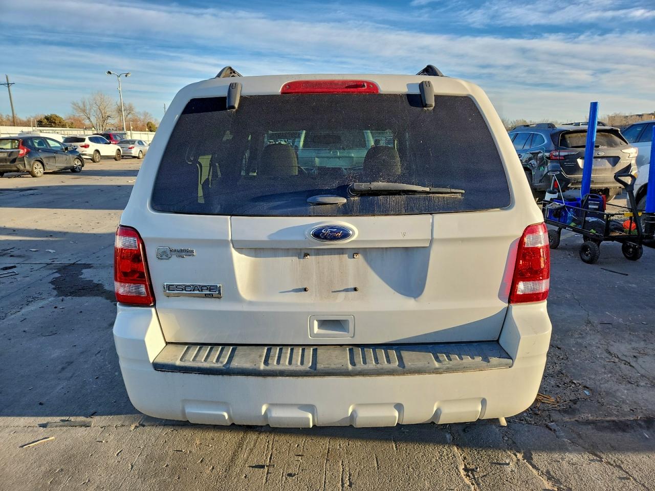 2012 FORD ESCAPE XLT photo 6