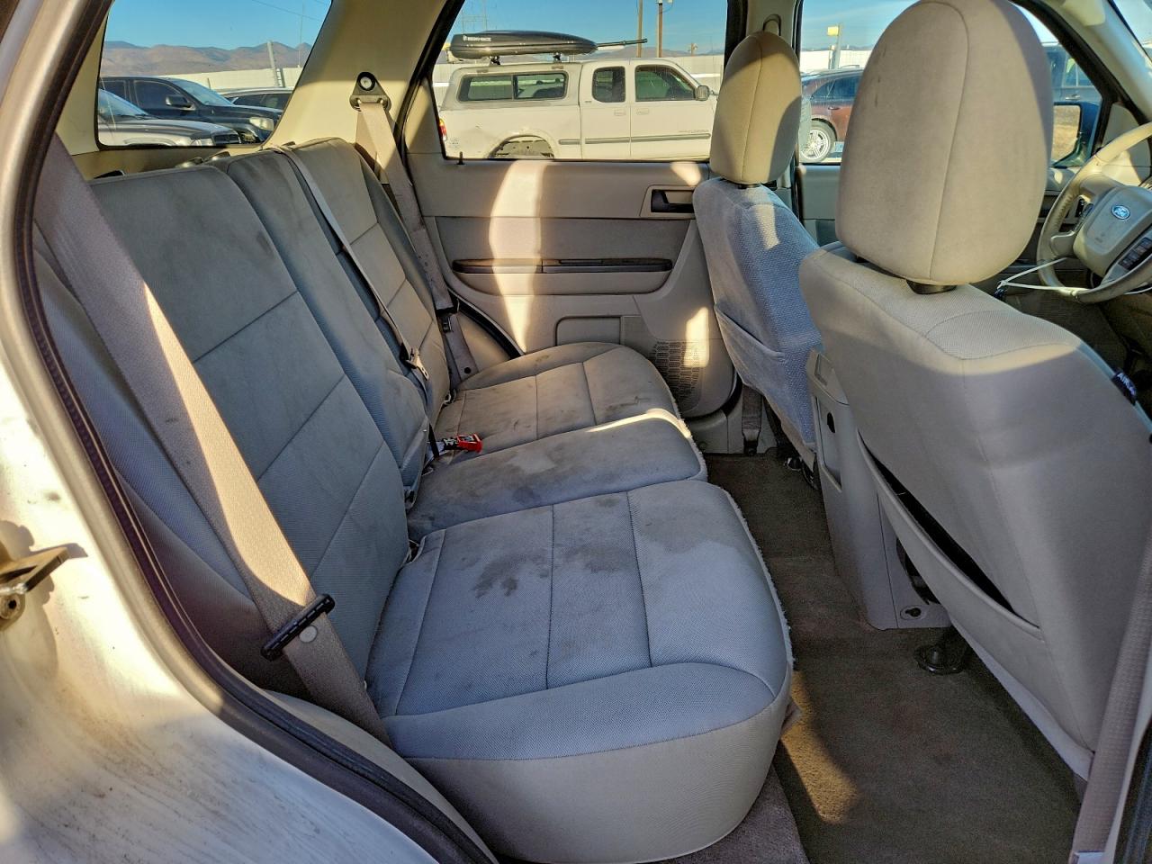 2012 FORD ESCAPE XLT photo 11