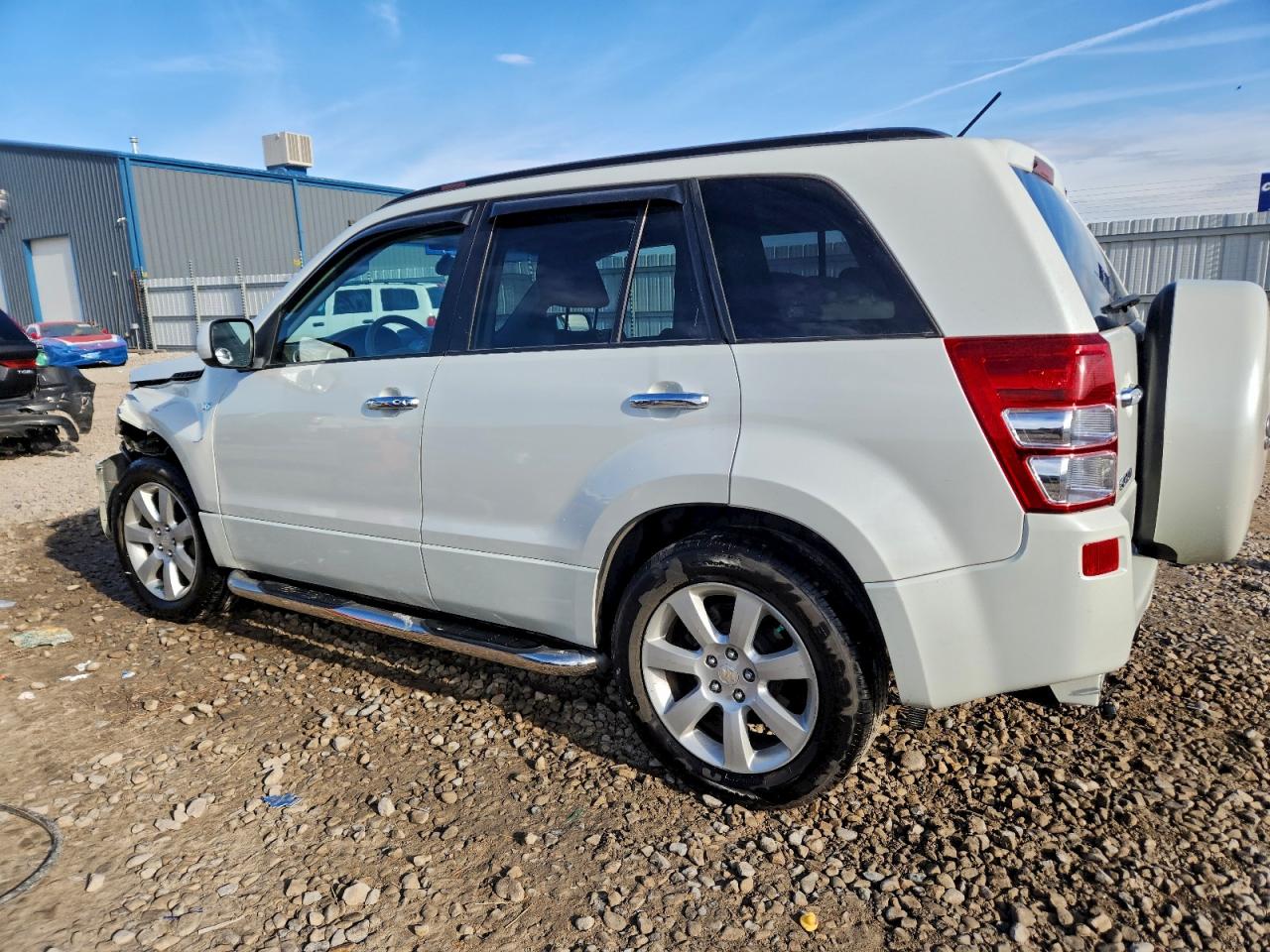 2010 SUZUKI GRAND VITARA JLX photo 2