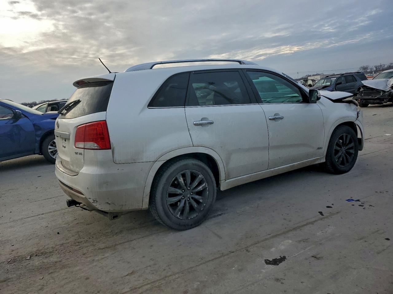 2012 KIA SORENTO SX photo 3