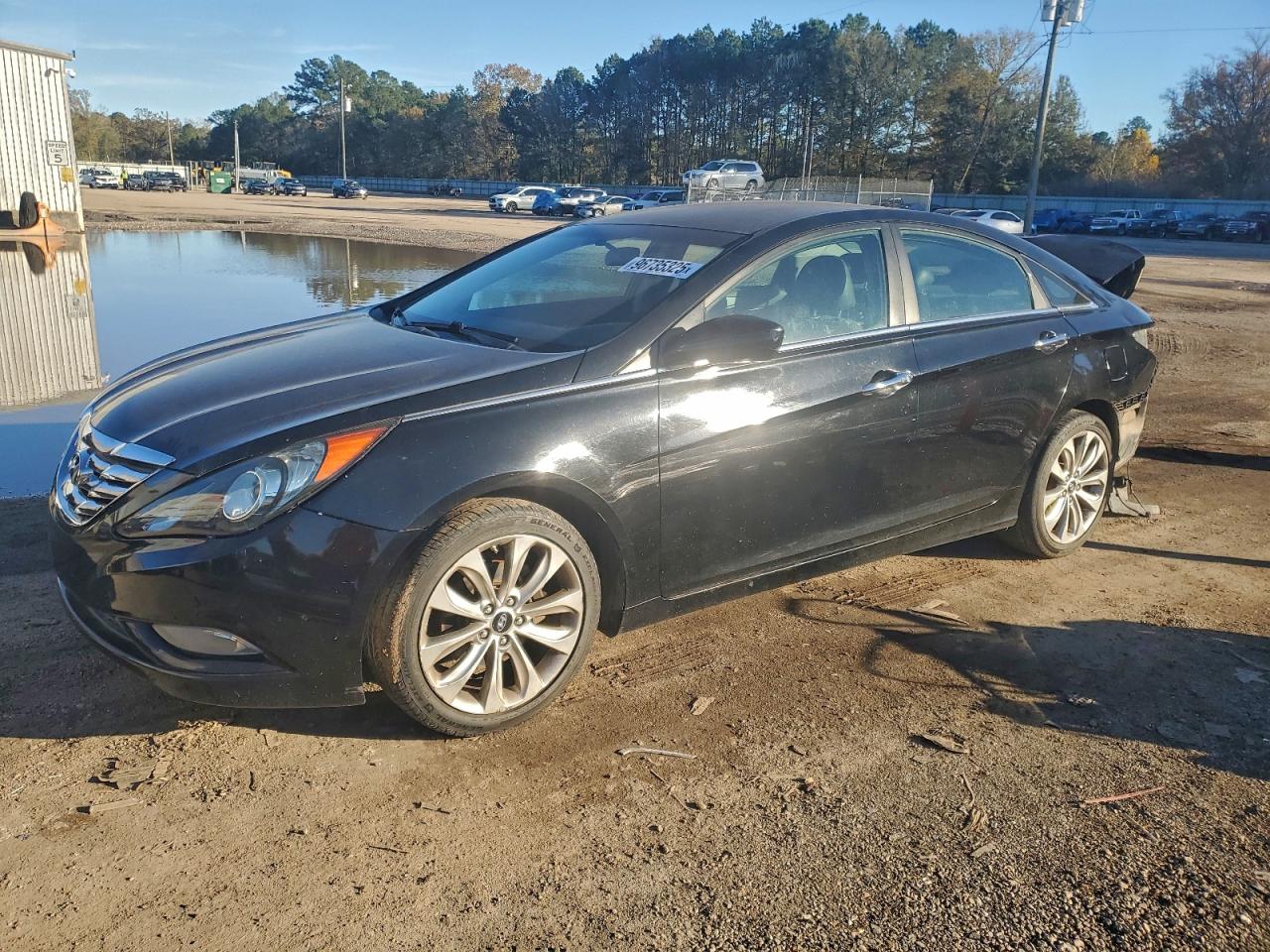 2011 HYUNDAI SONATA