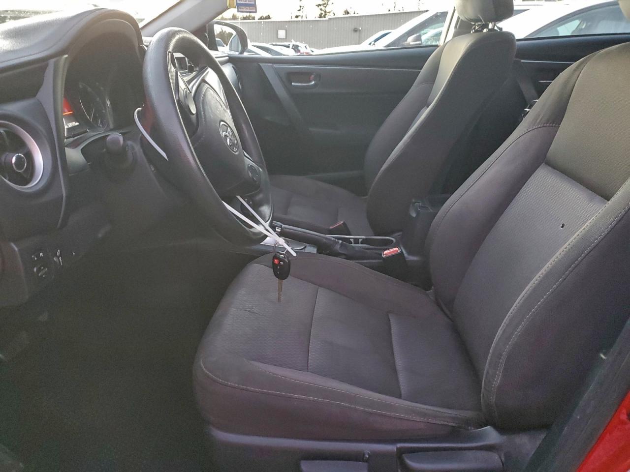 2017 TOYOTA COROLLA L photo 13