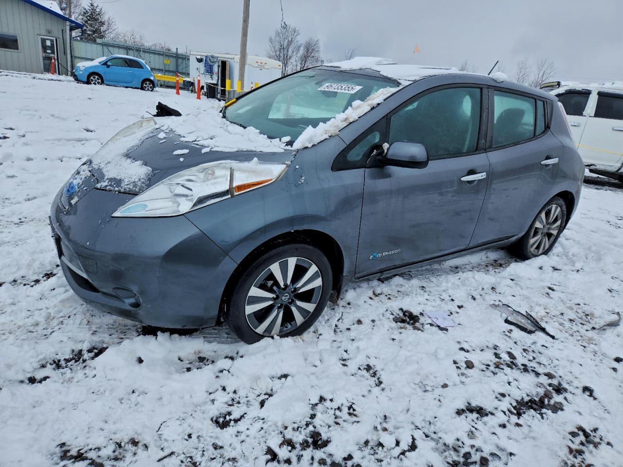 2016 NISSAN LEAF