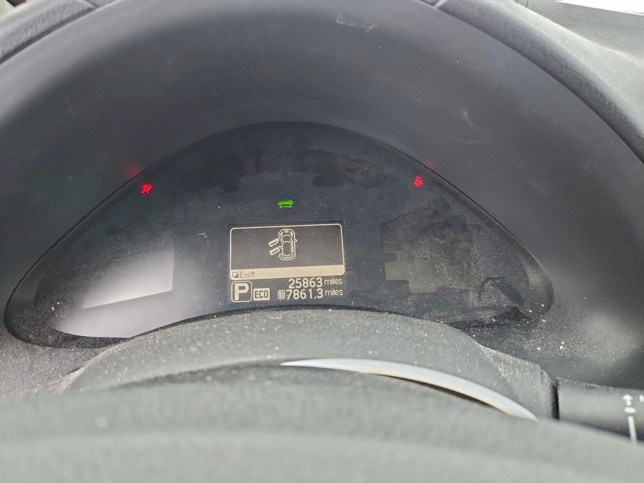 2016 NISSAN LEAF SV photo 17