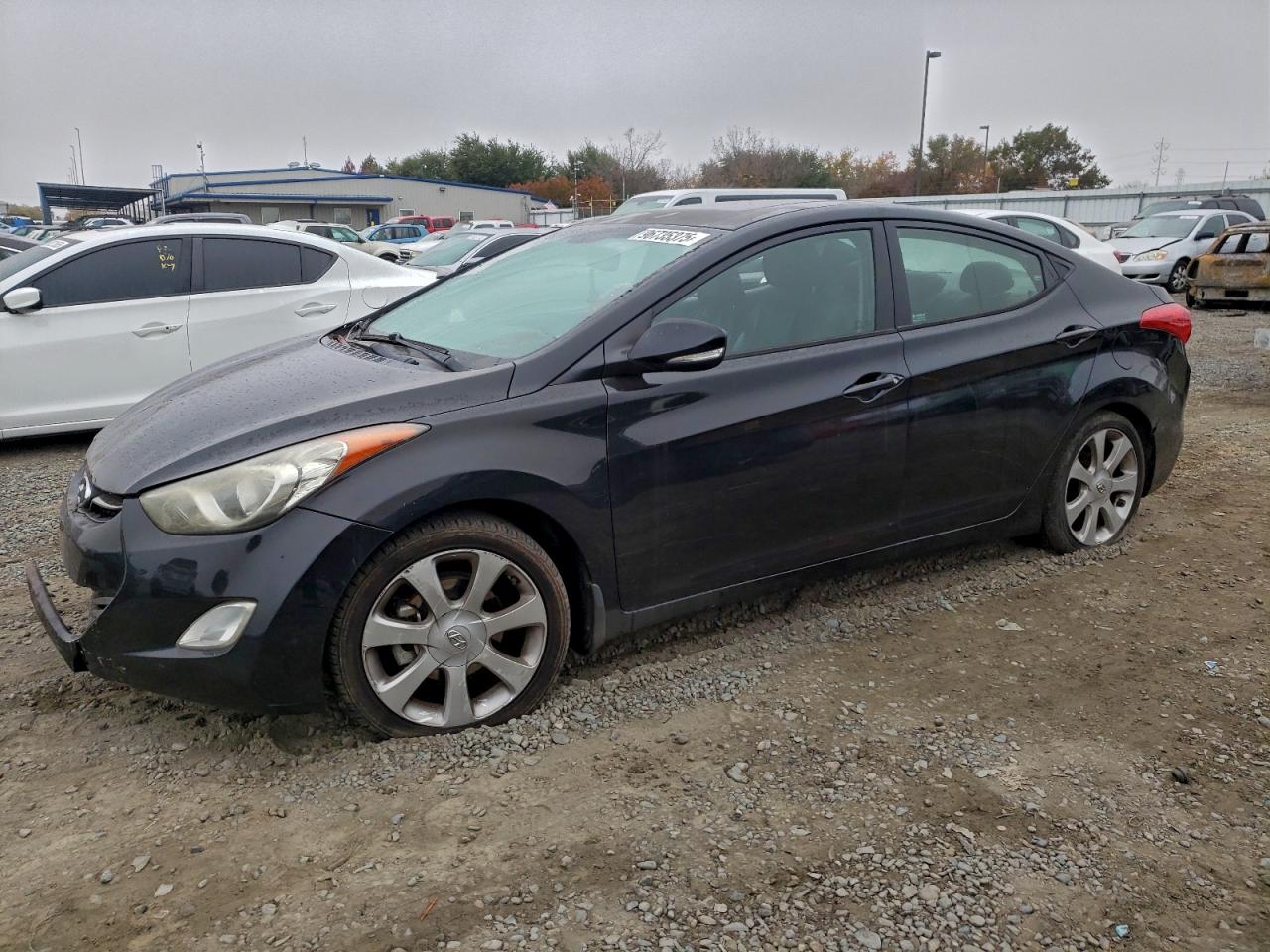 2013 HYUNDAI ELANTRA