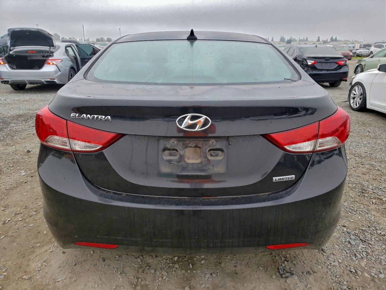 2013 HYUNDAI ELANTRA GLS photo 11