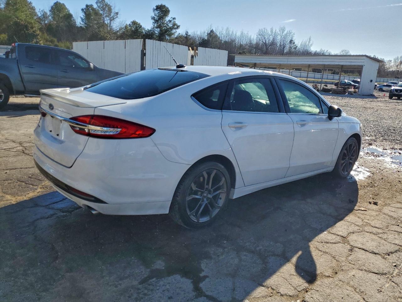2018 FORD FUSION S photo 5