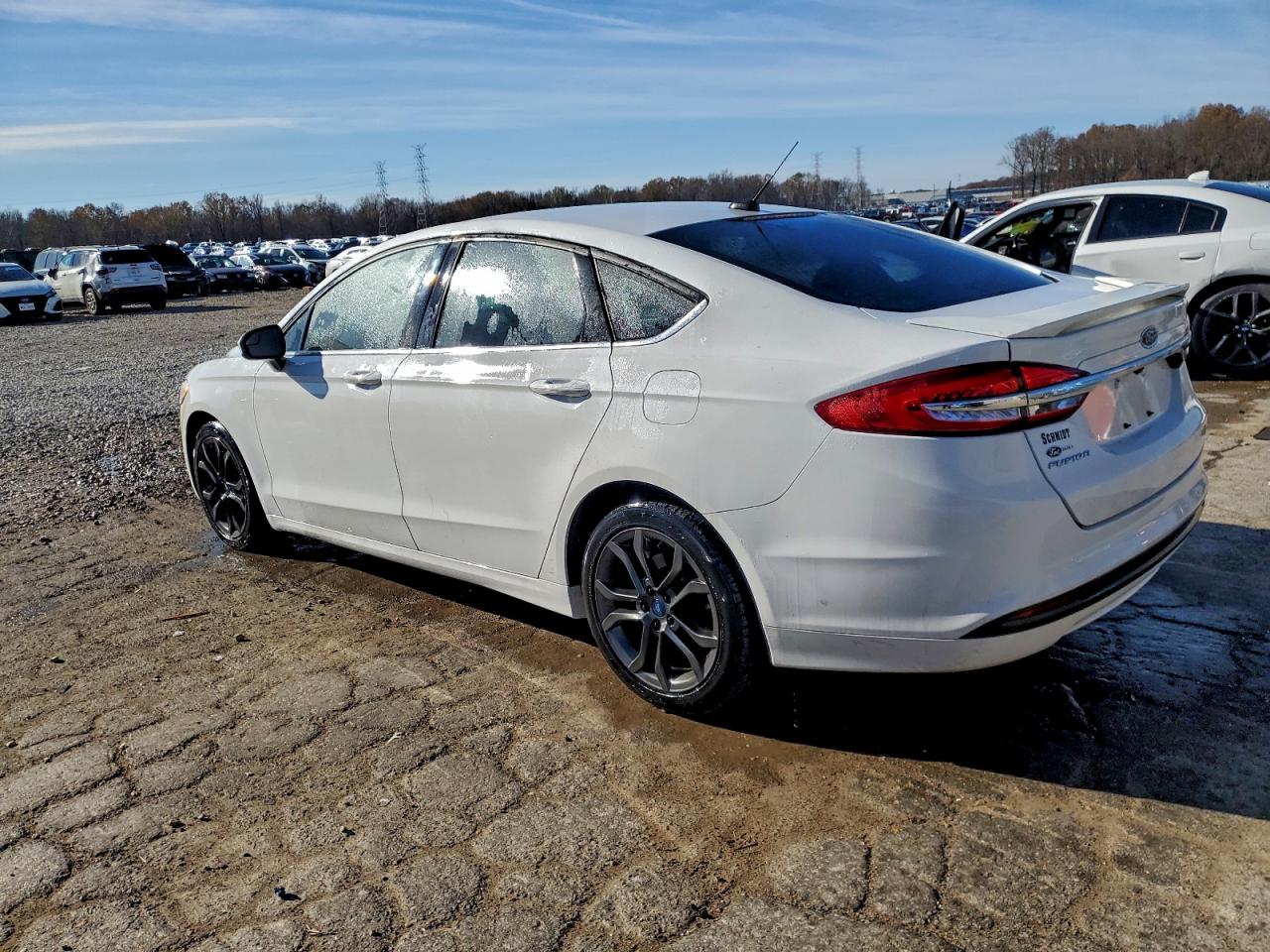 2018 FORD FUSION S photo 3