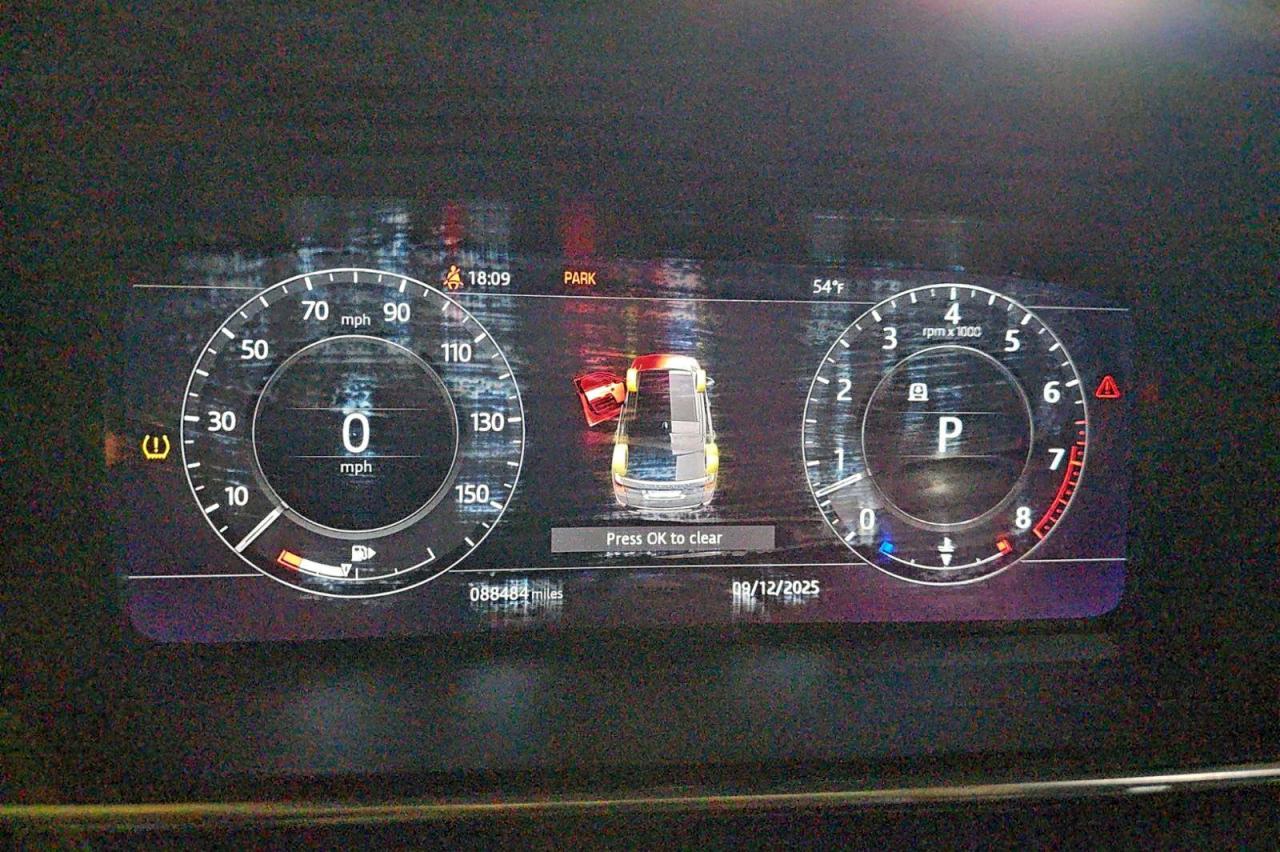 2018 LAND ROVER RANGE ROVER SPORT SE photo 15