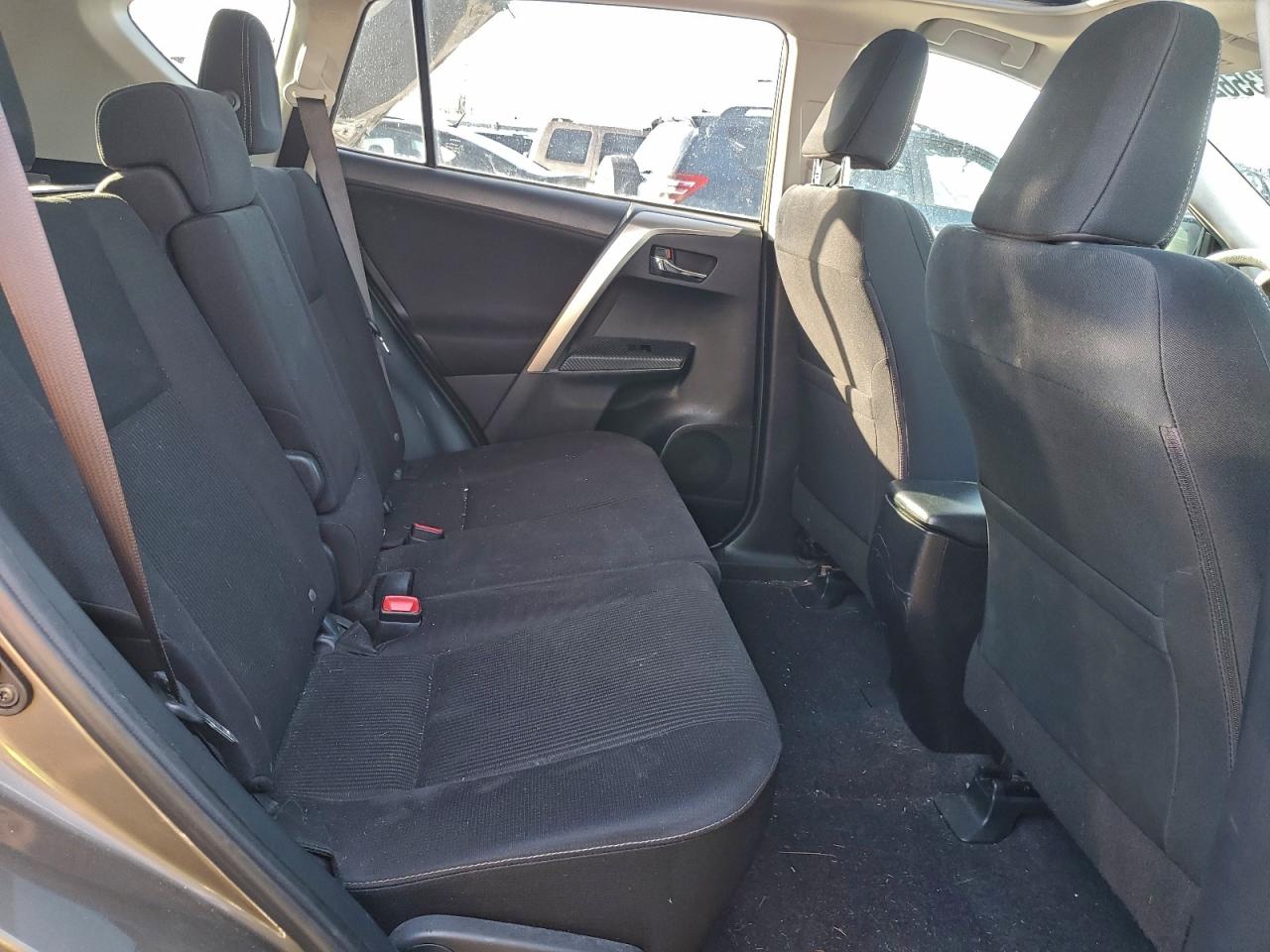 2015 TOYOTA RAV4 XLE photo 21