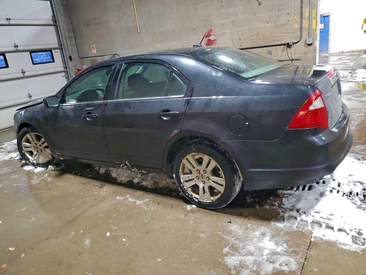 2011 FORD FUSION SEL photo 2
