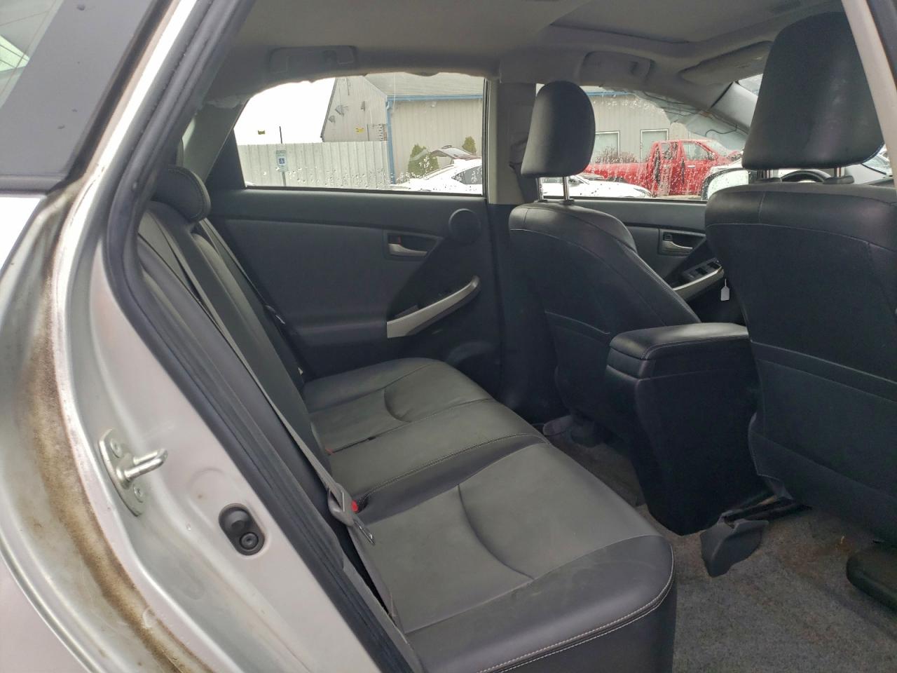2014 TOYOTA PRIUS photo 10