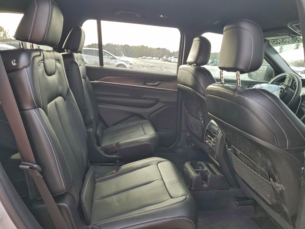 2024 JEEP GRAND CHEROKEE L LIMITED photo 11