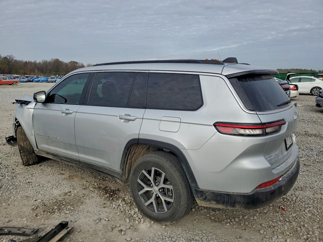2024 JEEP GRAND CHEROKEE L LIMITED photo 2