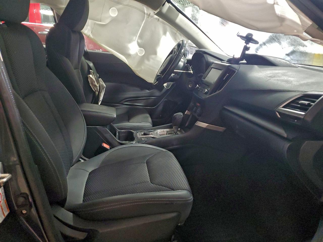2019 SUBARU FORESTER PREMIUM photo 7
