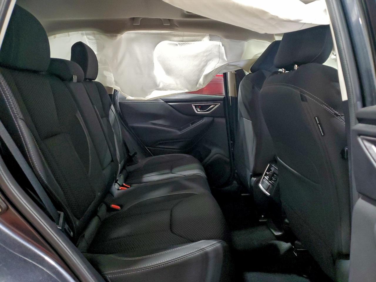 2019 SUBARU FORESTER PREMIUM photo 11