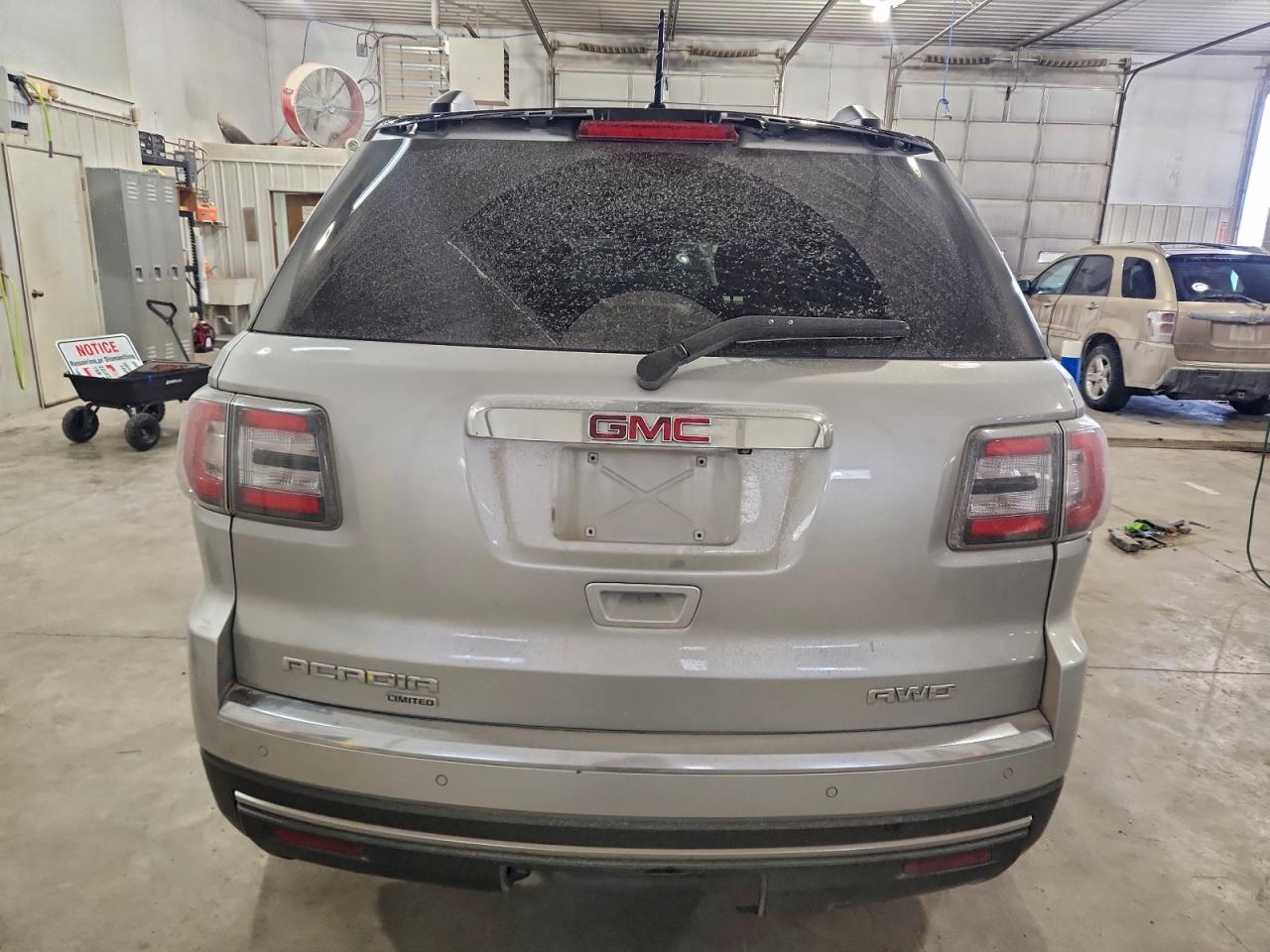 2017 GMC ACADIA LIMITED SLT-2 photo 6