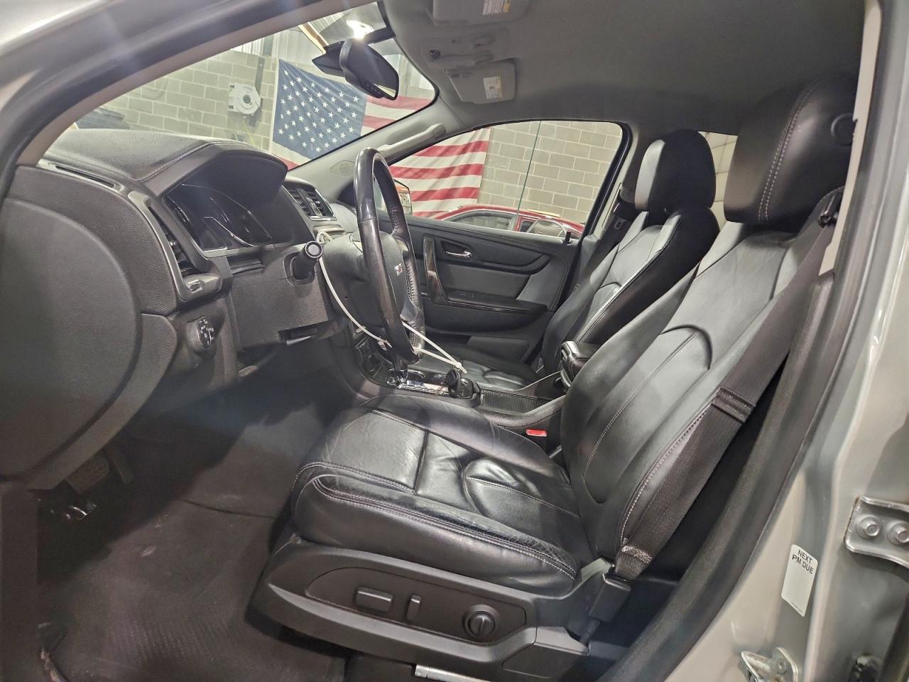 2017 GMC ACADIA LIMITED SLT-2 photo 7