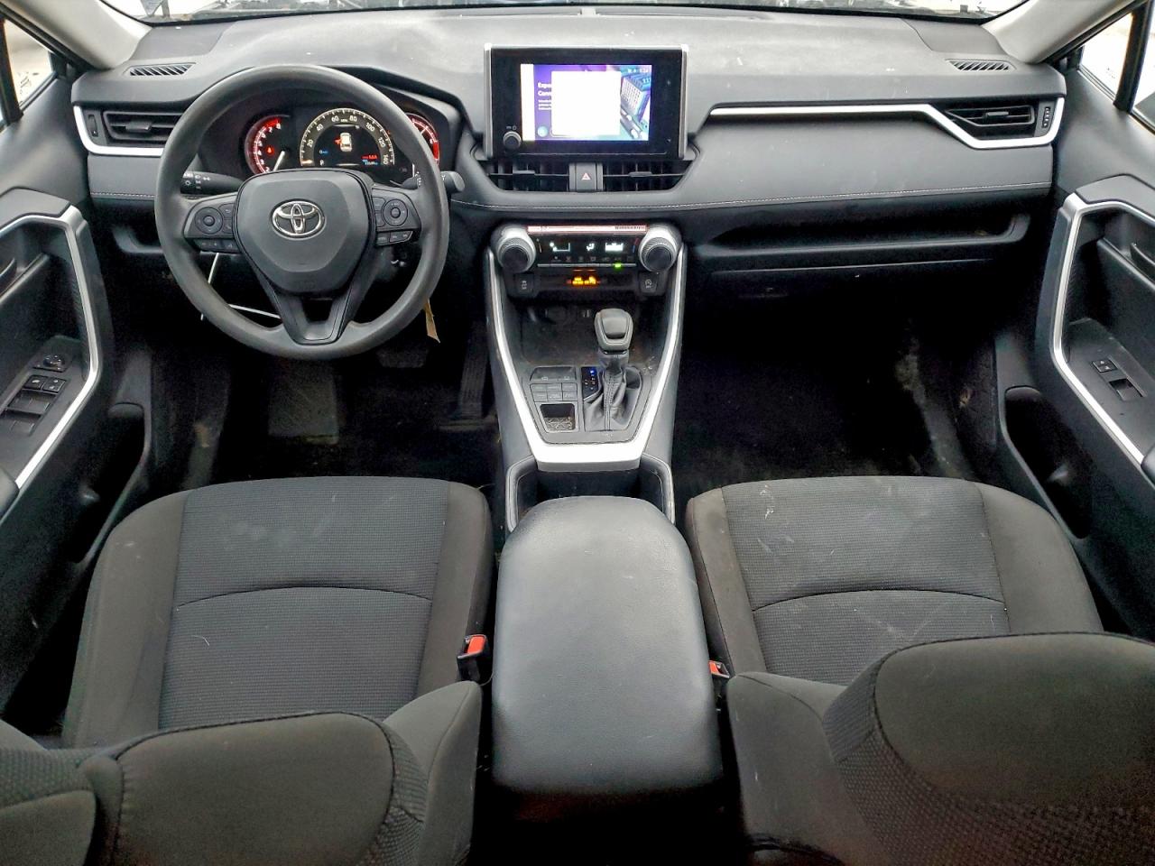 2025 TOYOTA RAV4 LE photo 8