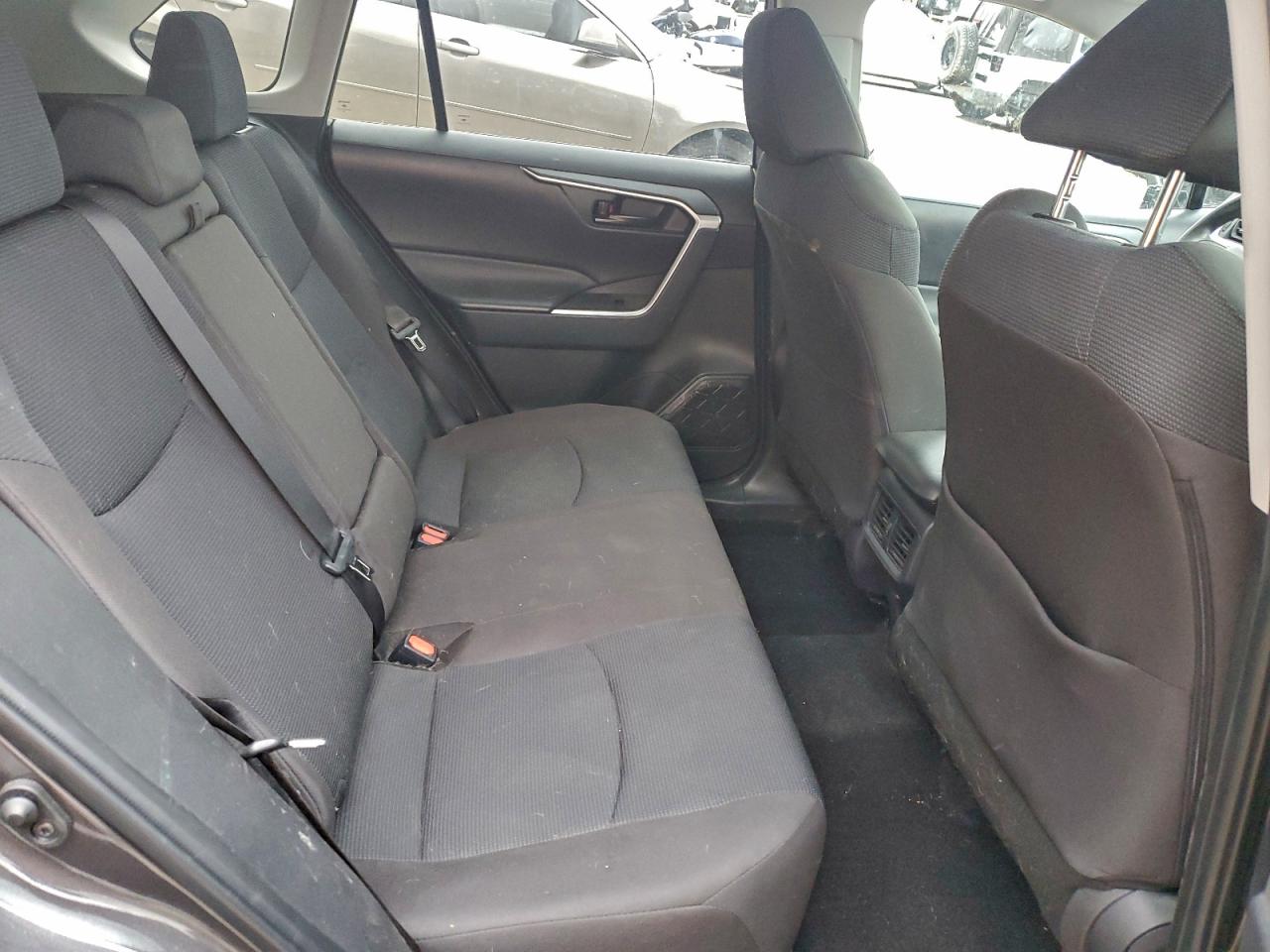 2025 TOYOTA RAV4 LE photo 11