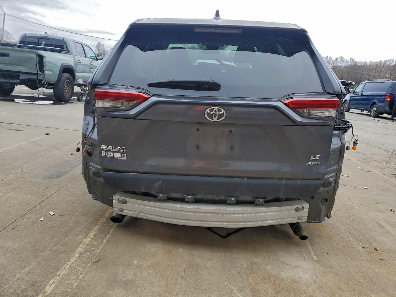 2025 TOYOTA RAV4 LE photo 6