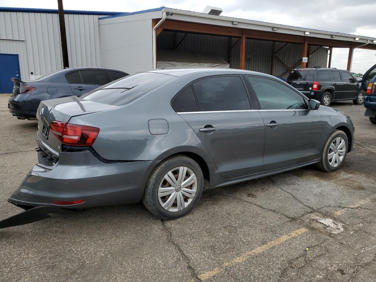 2017 VOLKSWAGEN JETTA S photo 3
