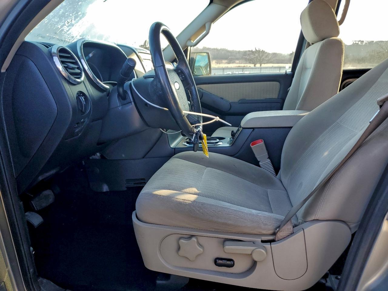 2008 FORD EXPLORER XLT photo 7