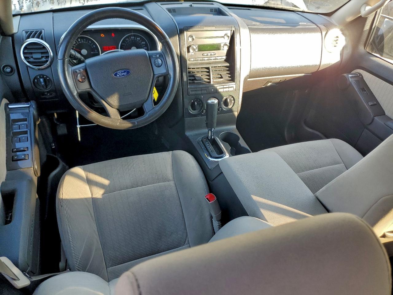 2008 FORD EXPLORER XLT photo 8