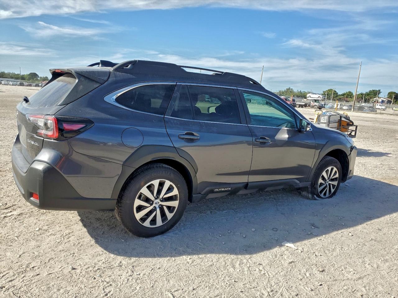 2025 SUBARU OUTBACK PREMIUM photo 5