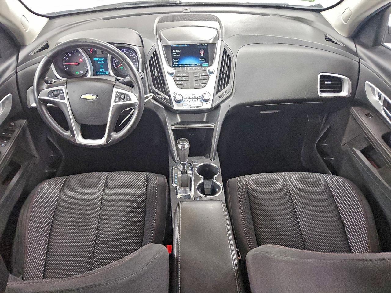 2016 CHEVROLET EQUINOX LT photo 8