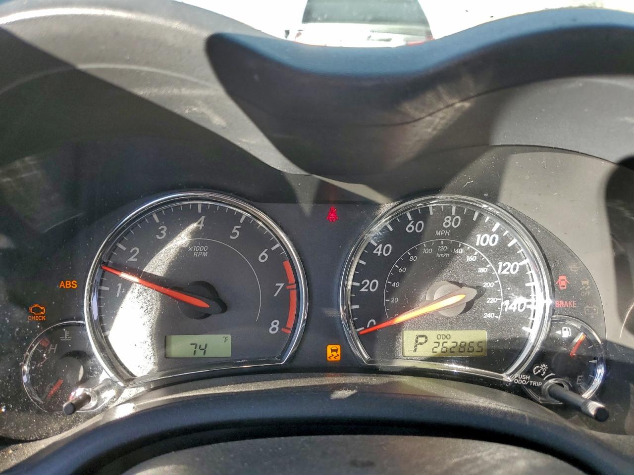 2011 TOYOTA COROLLA BASE photo 17