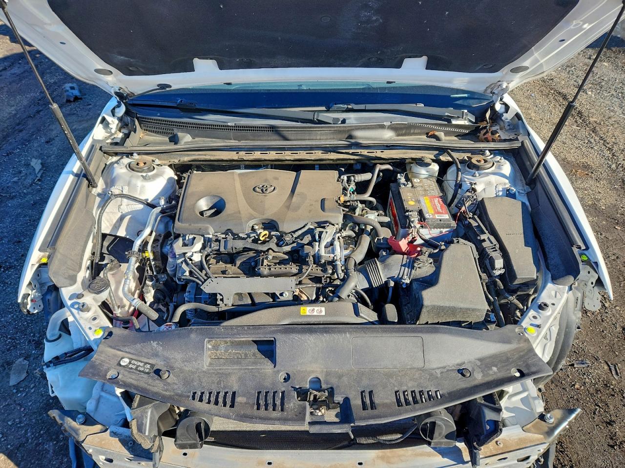2020 TOYOTA CAMRY SE photo 21