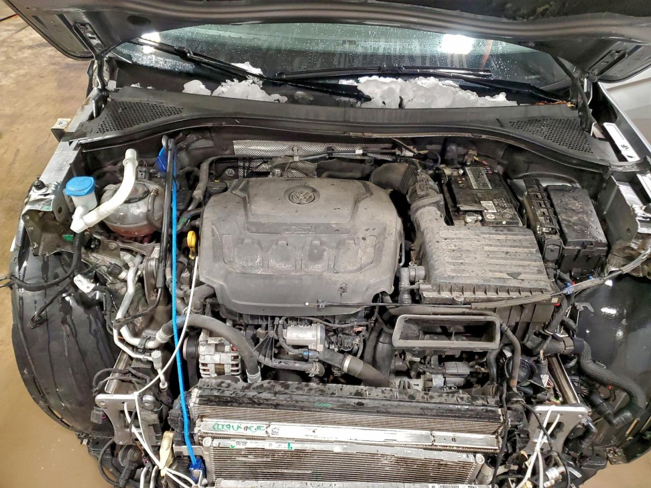 2020 VOLKSWAGEN TIGUAN SE photo 23