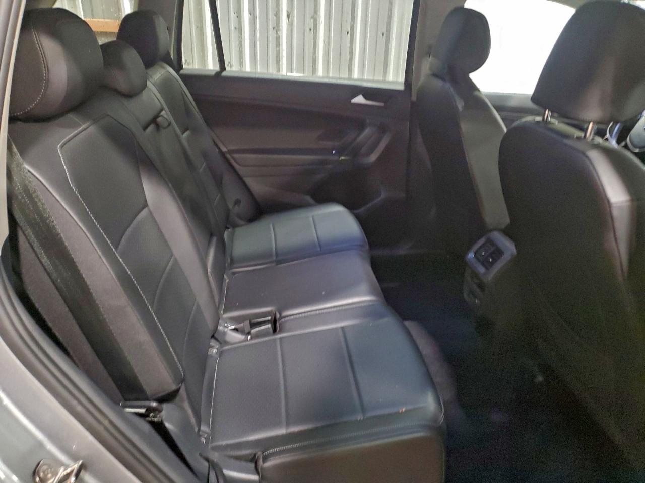 2020 VOLKSWAGEN TIGUAN SE photo 21