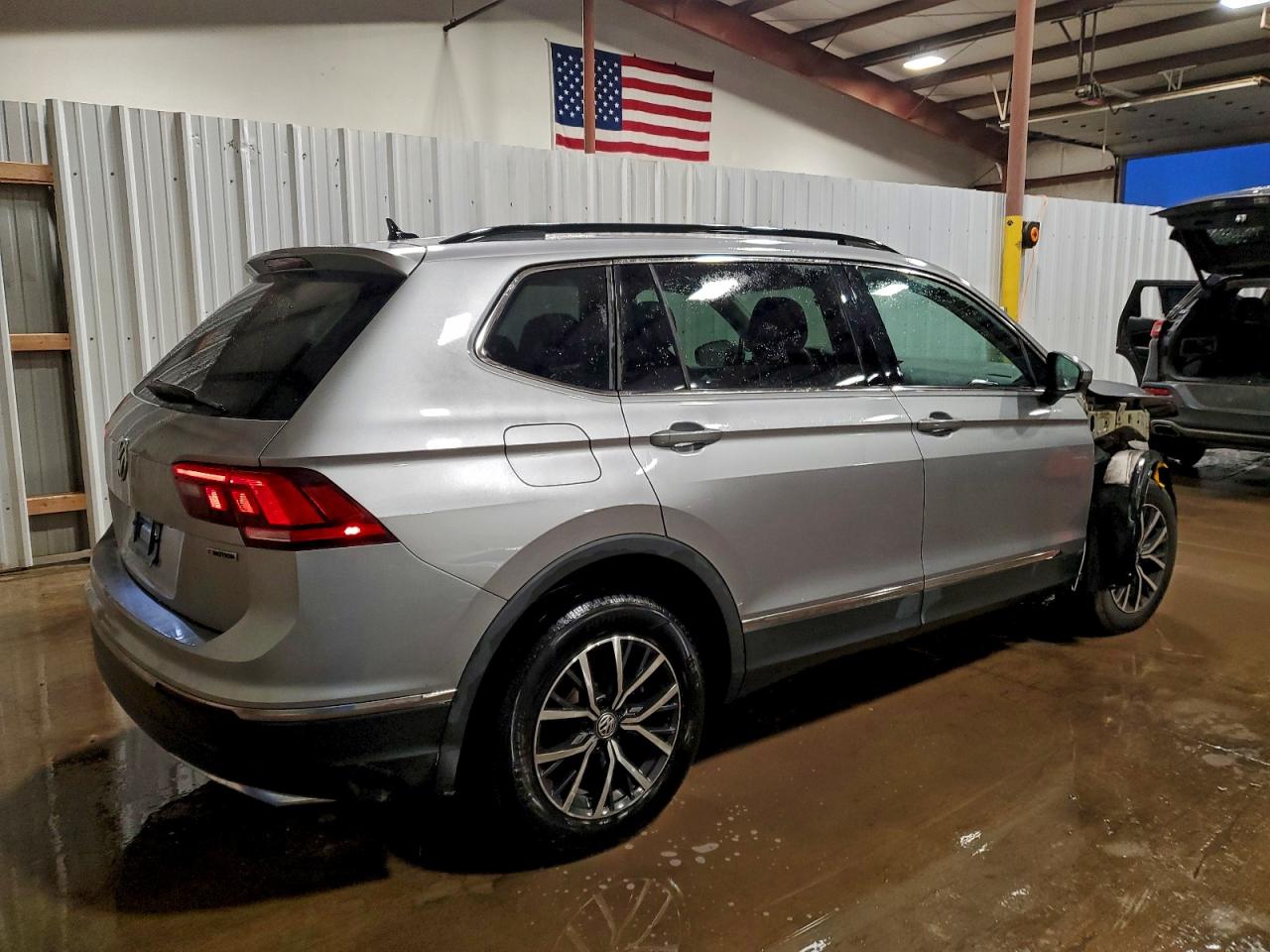 2020 VOLKSWAGEN TIGUAN SE photo 5